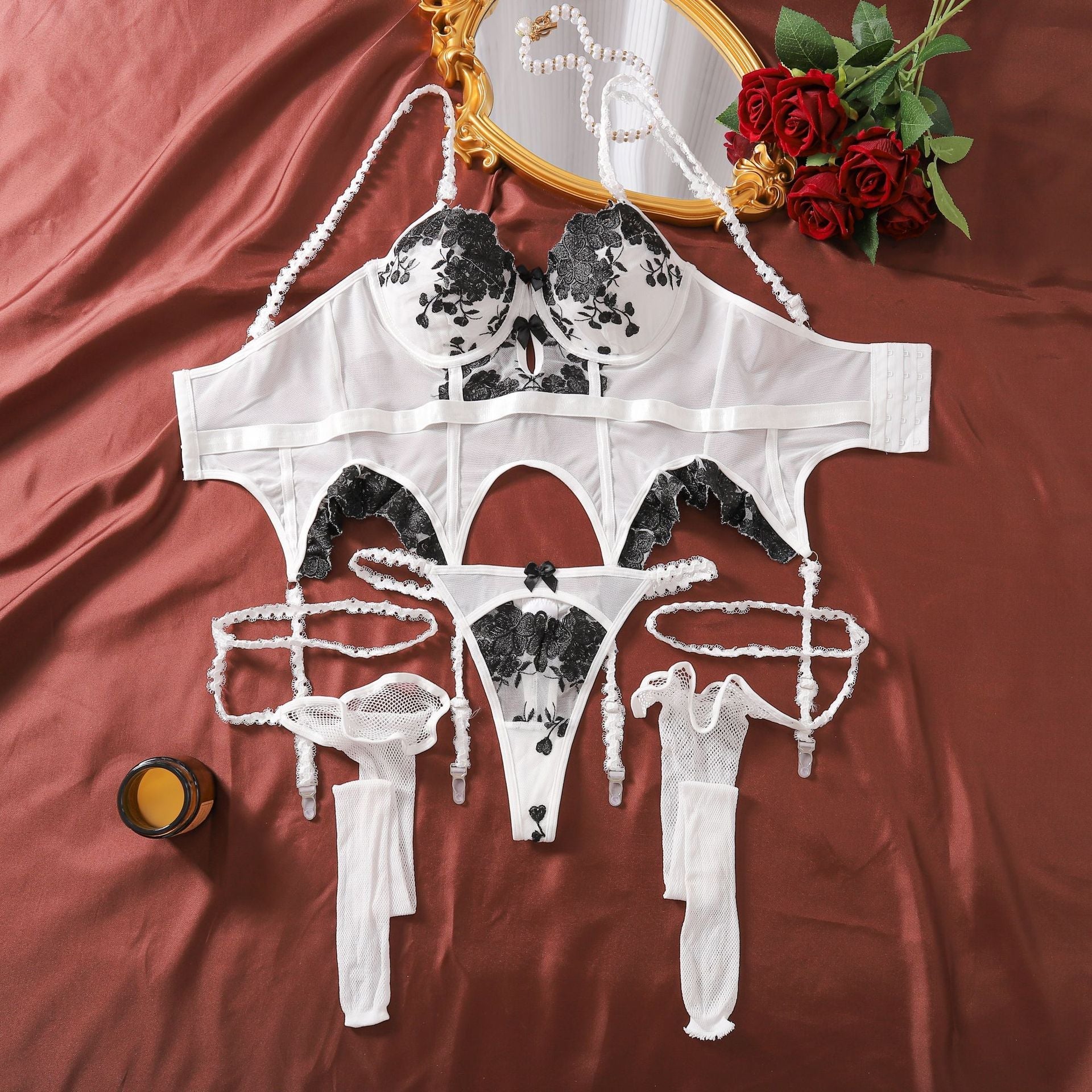 Kavira Lace Bodysuit